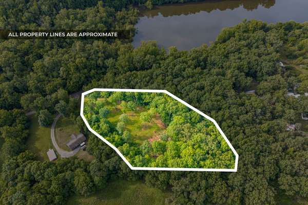 164 Lewis Cir, Dover, TN, 37058