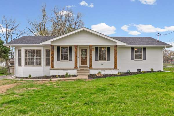 206 Maple St, Adams, TN, 37010