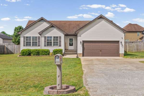 580 Tracy Ln, Clarksville, TN, 37040